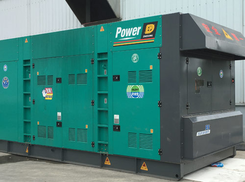 甘孜升级发电机组的过程中需要注意哪些安全事项？