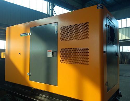 甘孜汽油发电机组电瓶电解液的密度应该保持在什么范围？